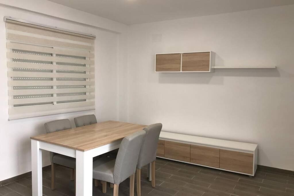 Apartamento Acogedor Casa Leonor Apartman Enguera Kültér fotó